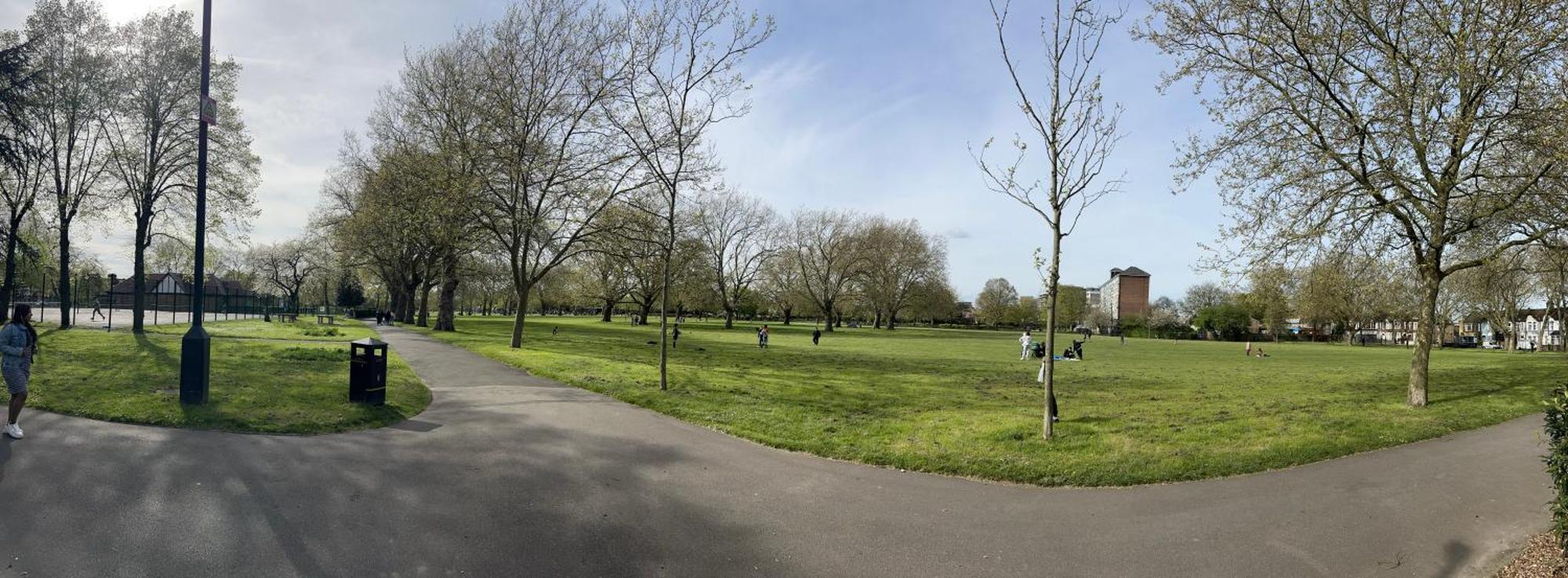 Cosy 2 Bedroom Flat In East Ham, Close To Excel 런던 외부 사진